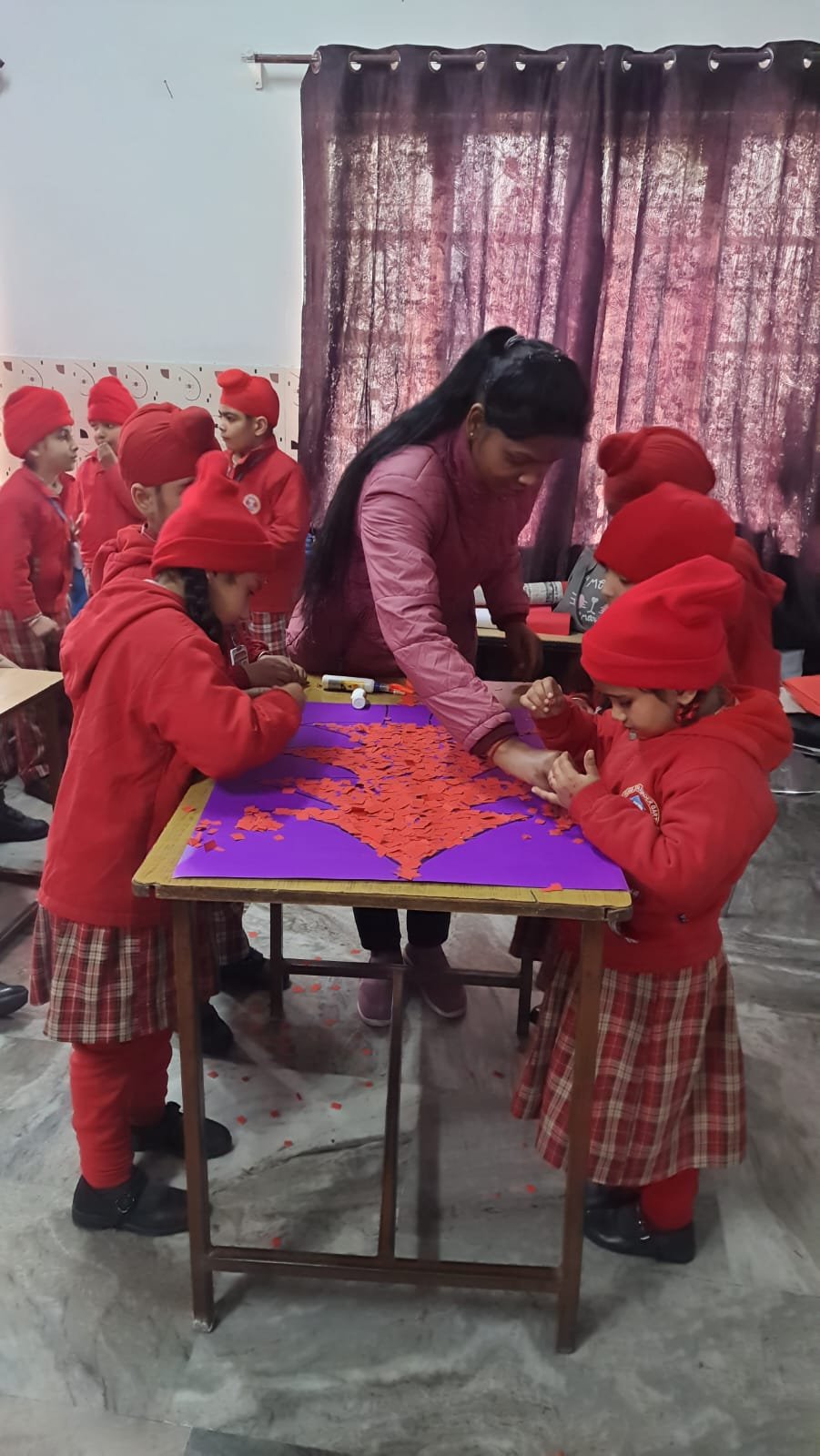 christ-jyoti-convent-school-paper-pasting-activity